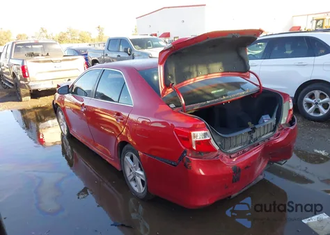2014 Toyota Camry Se из США, поврежденный, VIN 4T1BF1FK2EU735581